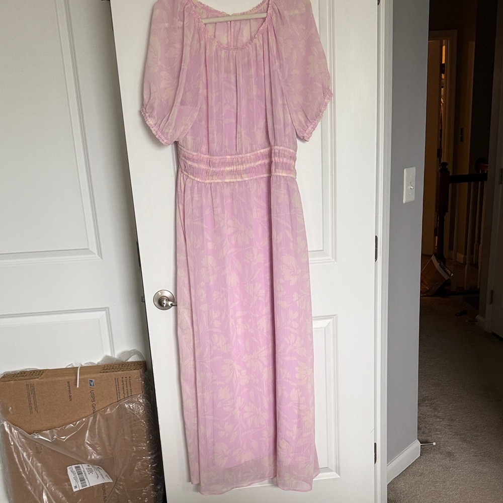 Elegant Pink Floral Dress